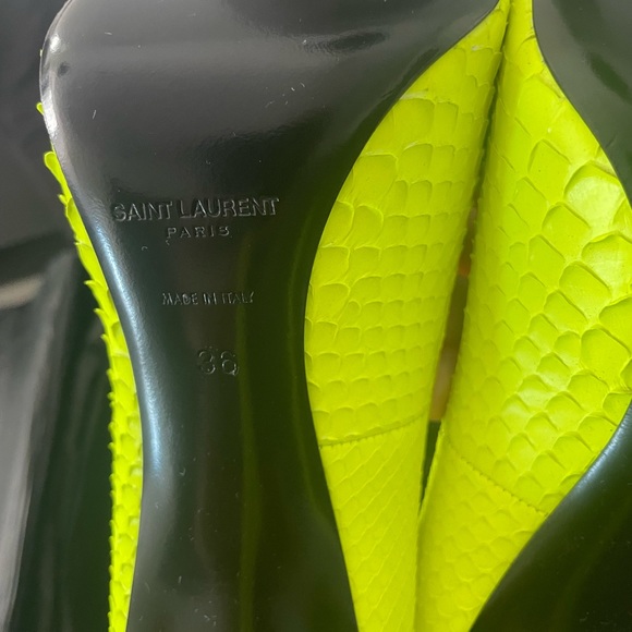 Saint Laurent Python Pumps - Picture 7 of 8